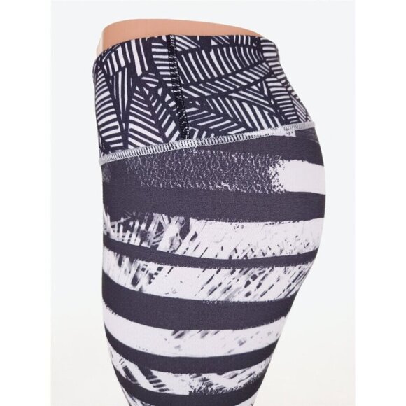 Lululemon Wunder Under Crop II *Full-On Luon 4 Shady Palms Banana Leaf Gingham - Picture 9 of 11